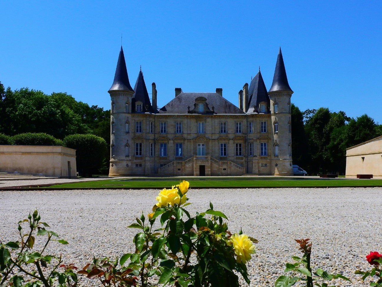 MEDOC: OPÇÕES PARA SE DIVERTIR NA REGIÃO - SmartBuyWines.com.br
